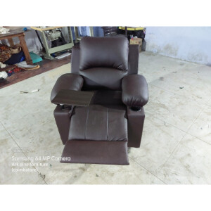 Duster model Recliner with LAPTOP STAND